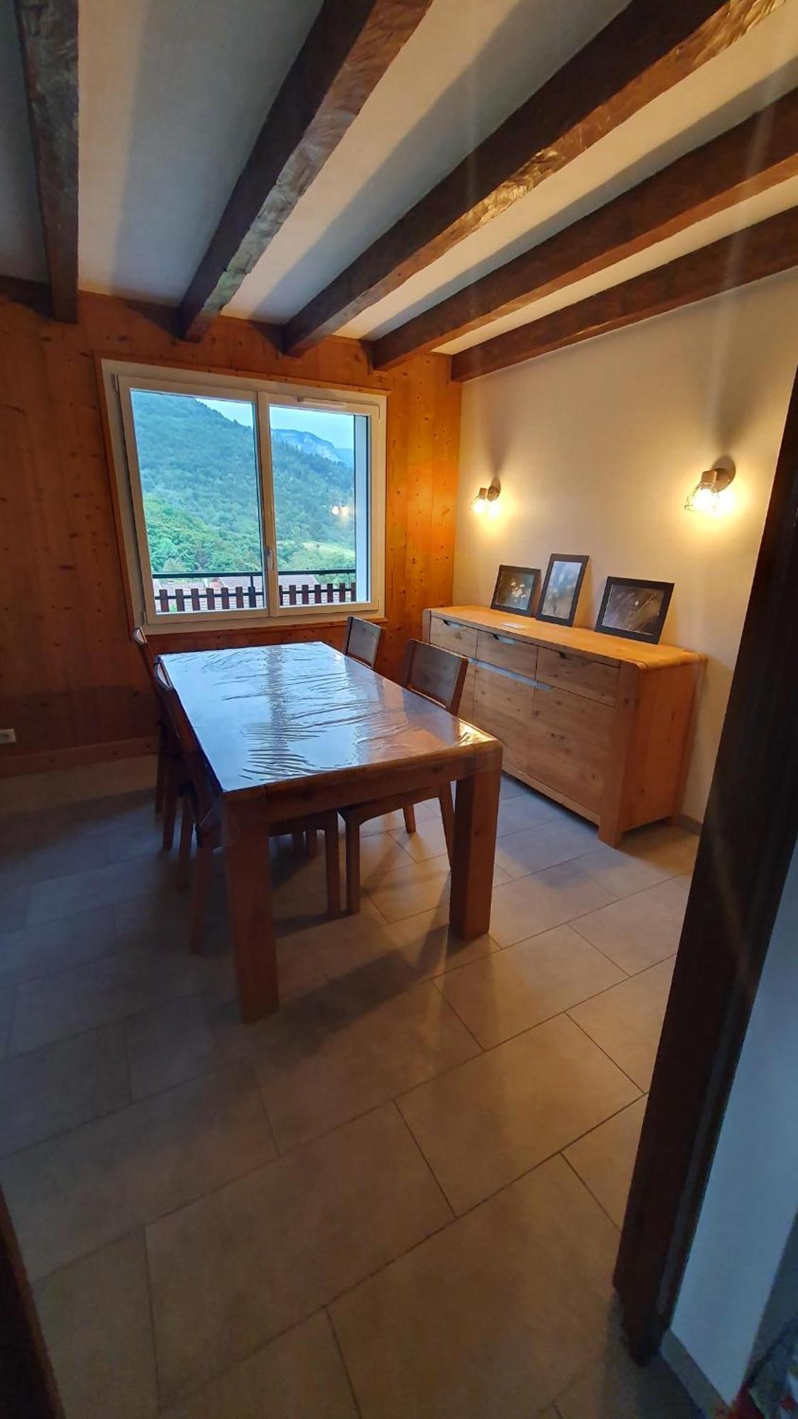 Agreable T3 Entre Lac Et Montagne Seythenex Exterior photo