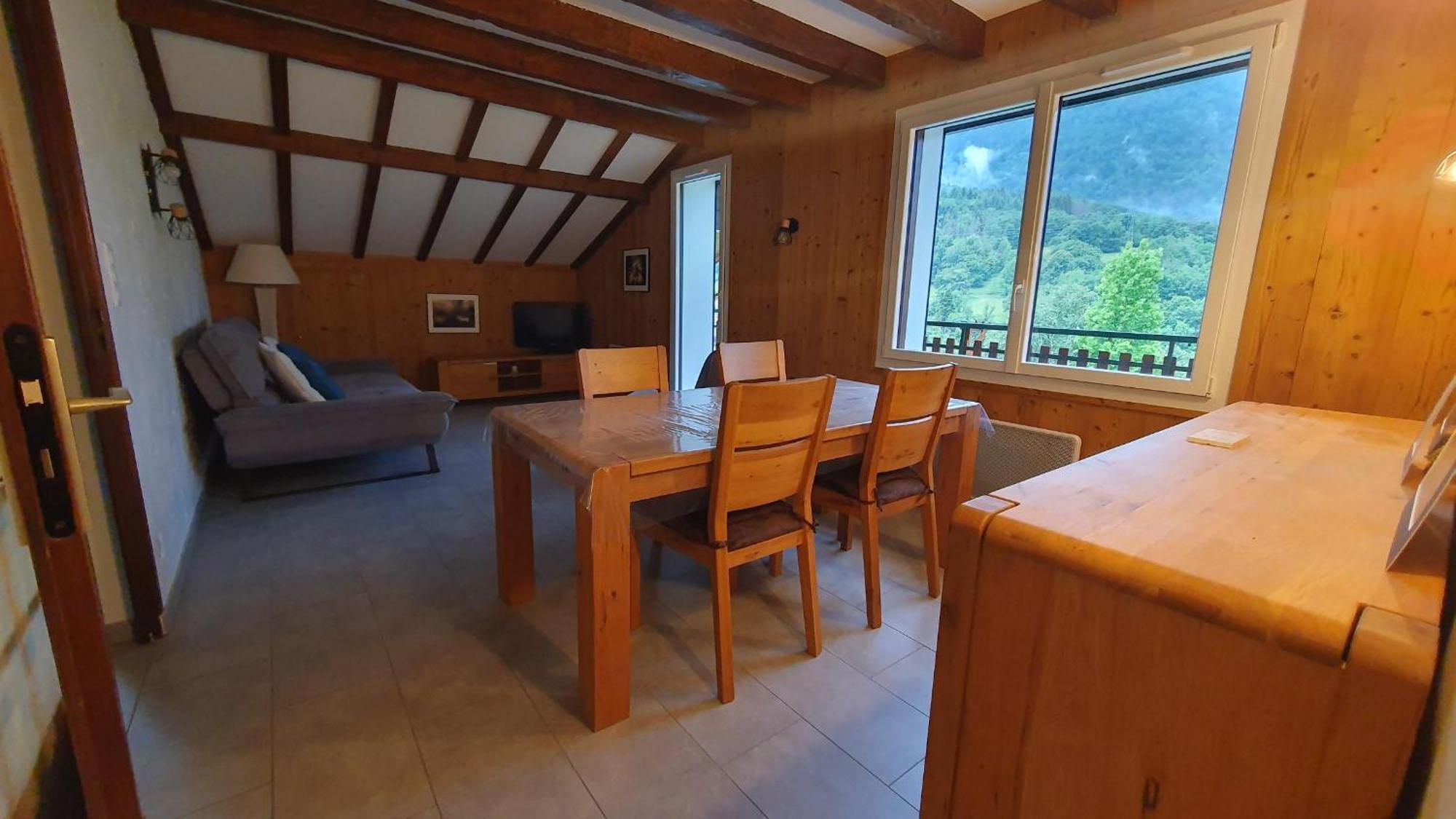 Agreable T3 Entre Lac Et Montagne Seythenex Exterior photo