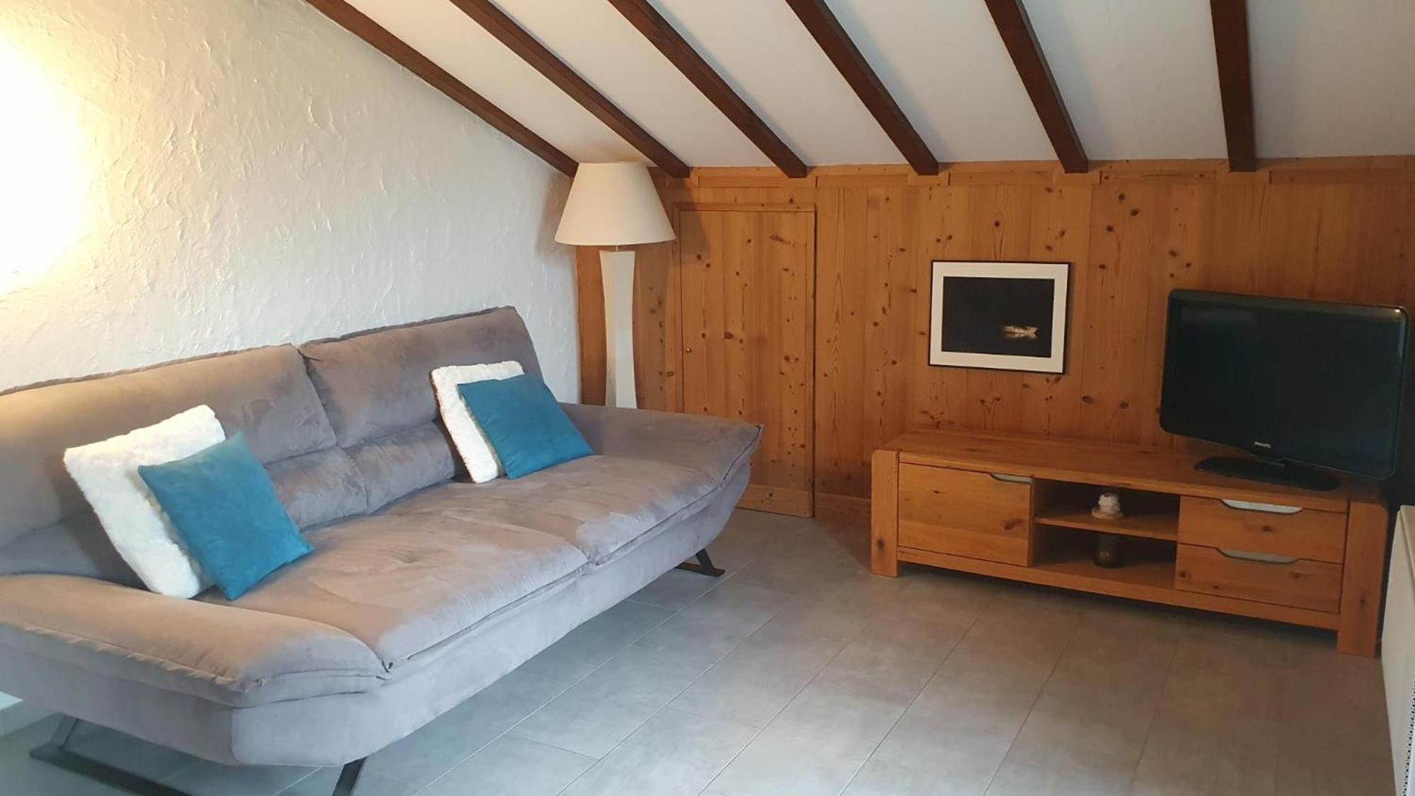 Agreable T3 Entre Lac Et Montagne Seythenex Exterior photo